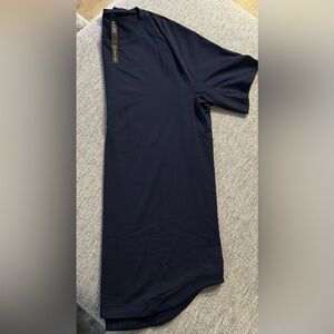 lululemon Men's DrySense Short Sleeve Shirt Size Large | New (No Tags)